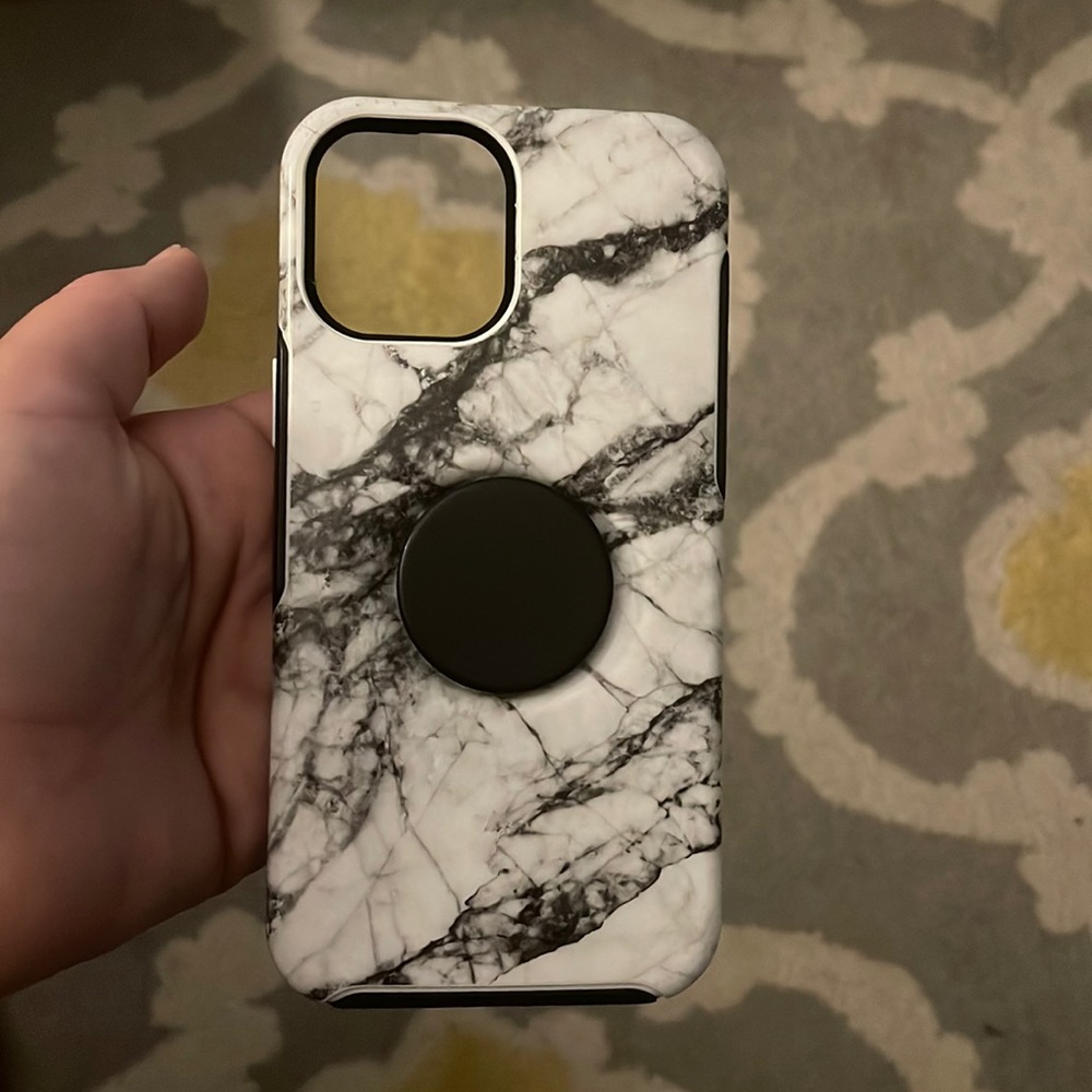 Otter box iphone 14 pro max